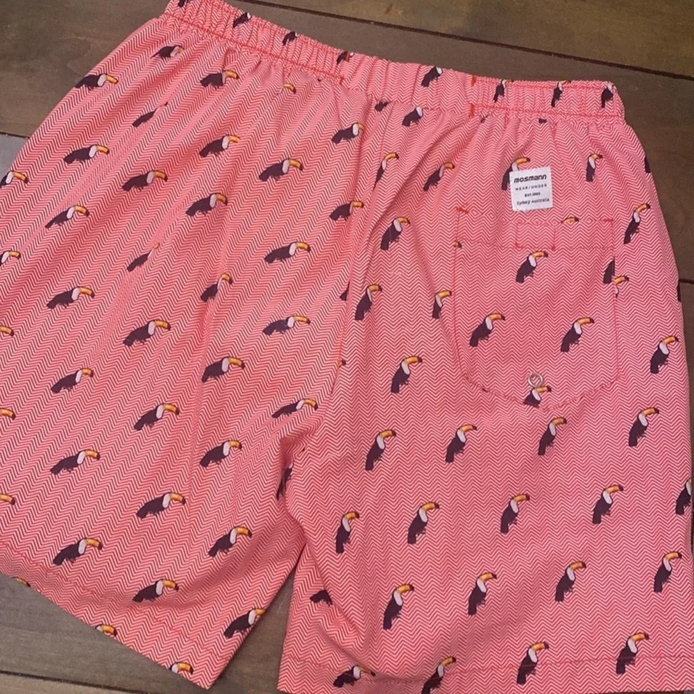Bozeman Toucan Chevron Swim Trunks Mens Size L Red White Tropical Beach Shorts